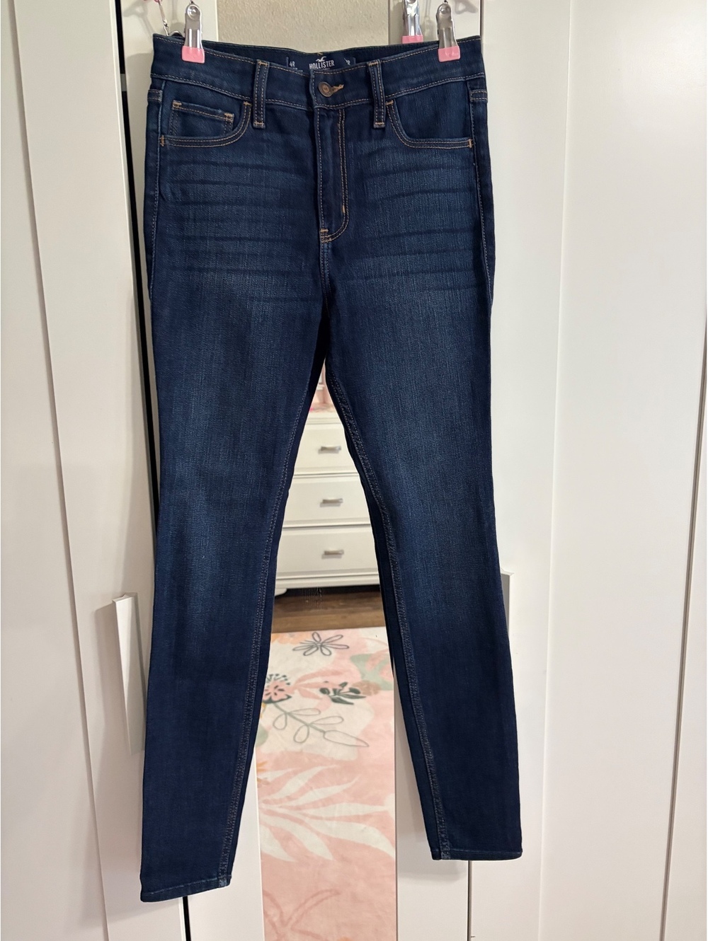 Hollister High-Rise Super Skinny Jeans in Dark Blue, Size 4R
